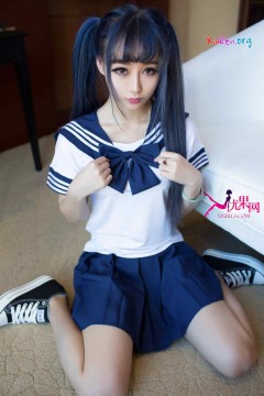 [ugirls_尤果网] 第56期 青春肉体90后颜值萝莉模特小可爱火辣内衣制服诱惑 65P
