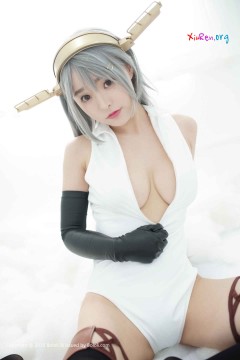 [BoLoli波萝社] NEW VOL.001 干物女柳侑绮舰娘榛名Cosplay酥软双乳制服私房集 70P