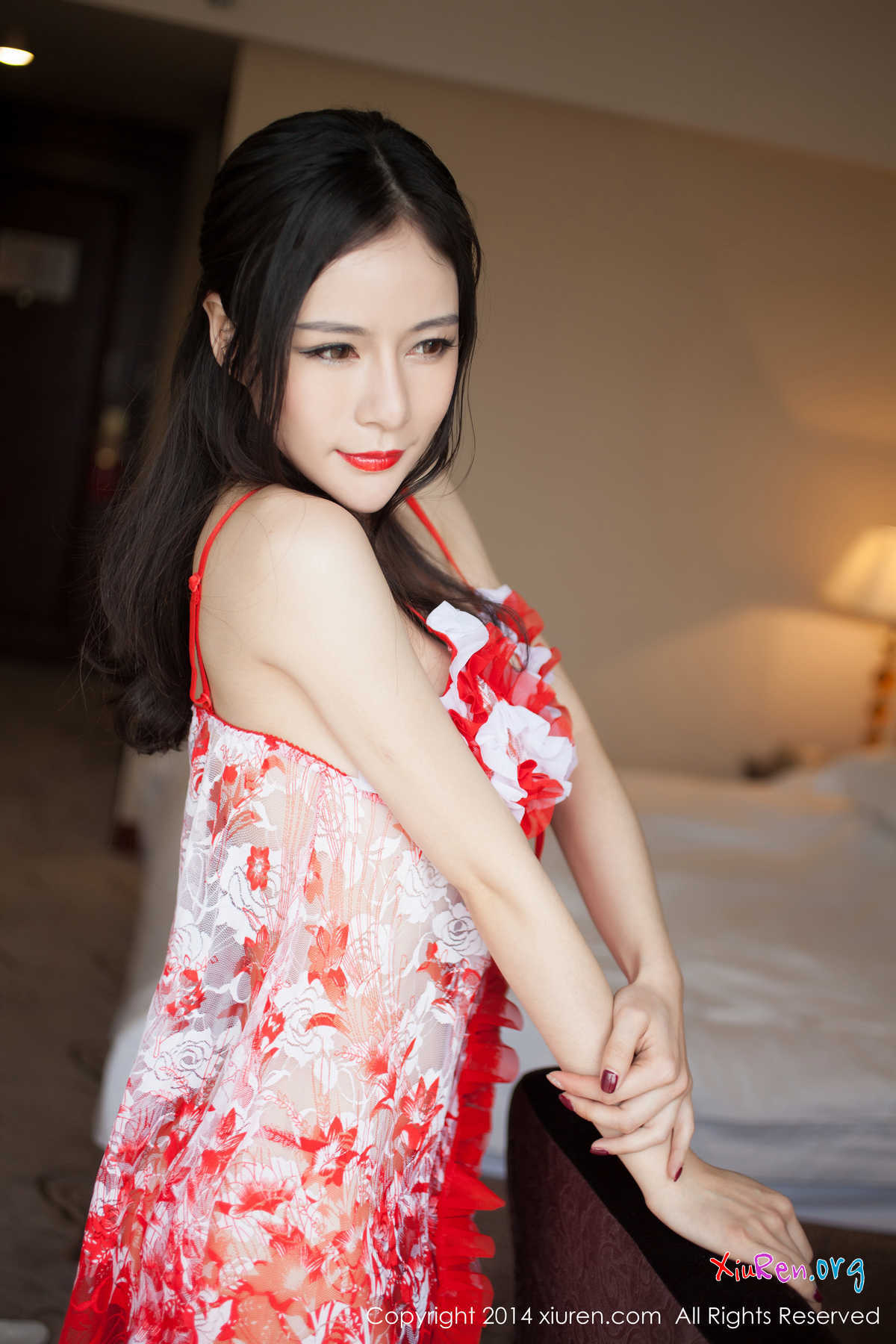 XiuRen-N00128-淡妆浓抹总相宜:战姝羽Zina 摄影师:泓佑Deyn[56+1P] - 秀人网 XiuRen.org